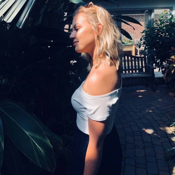 Meet your Posher, Samantha - Picture 3 of 6